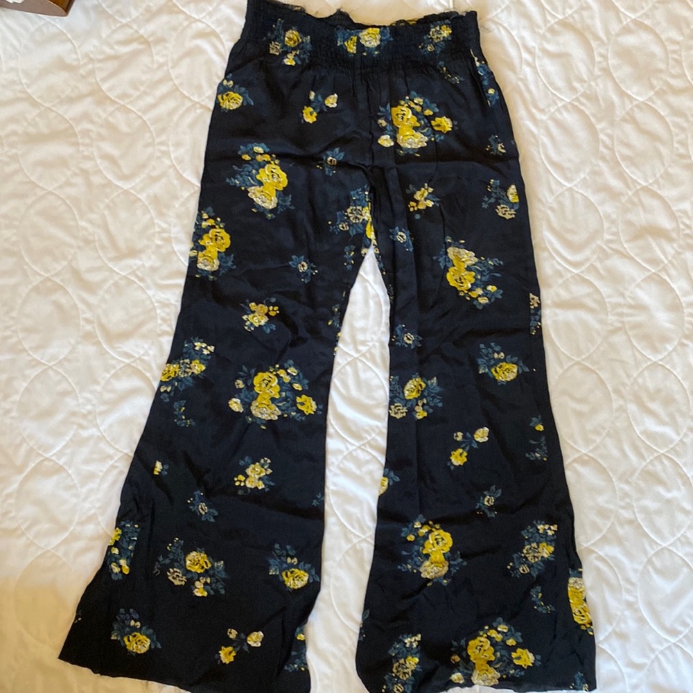 NWT FREE people wide leg floral hippie pants size M
